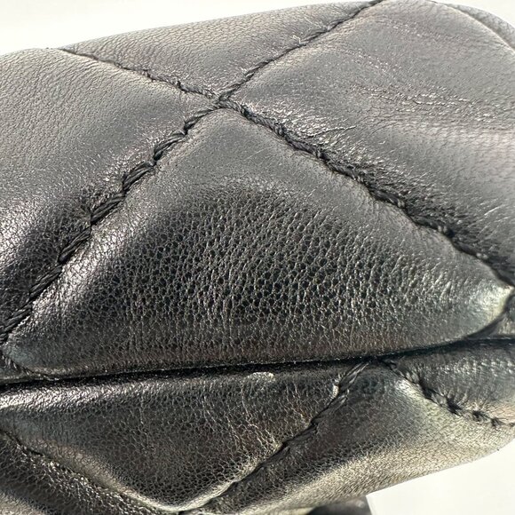 Chanel 2011 Runway Black Medium 2.55 Reissue Quilted Lambskin So Black Roll Clut - Picture 16 of 16